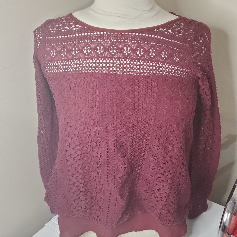 Hollister top